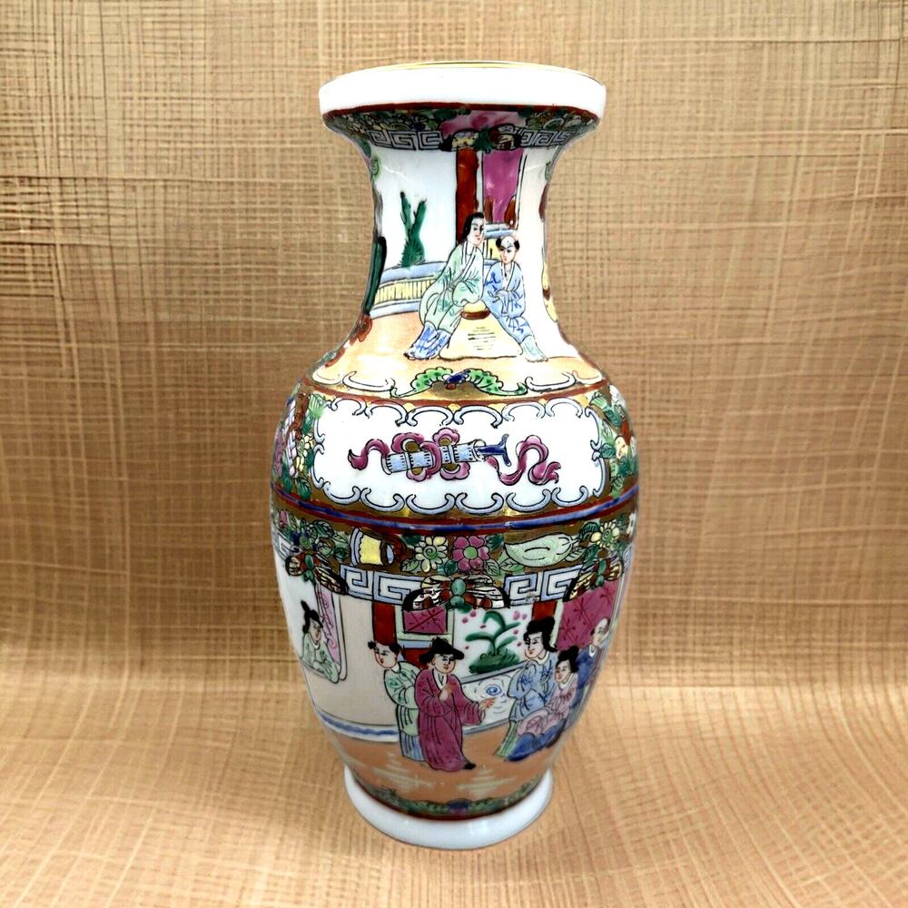 Chinese Rose Medallion Geishas Floral Hand Painted 10" Vase CAGI Mark Mid 20th
